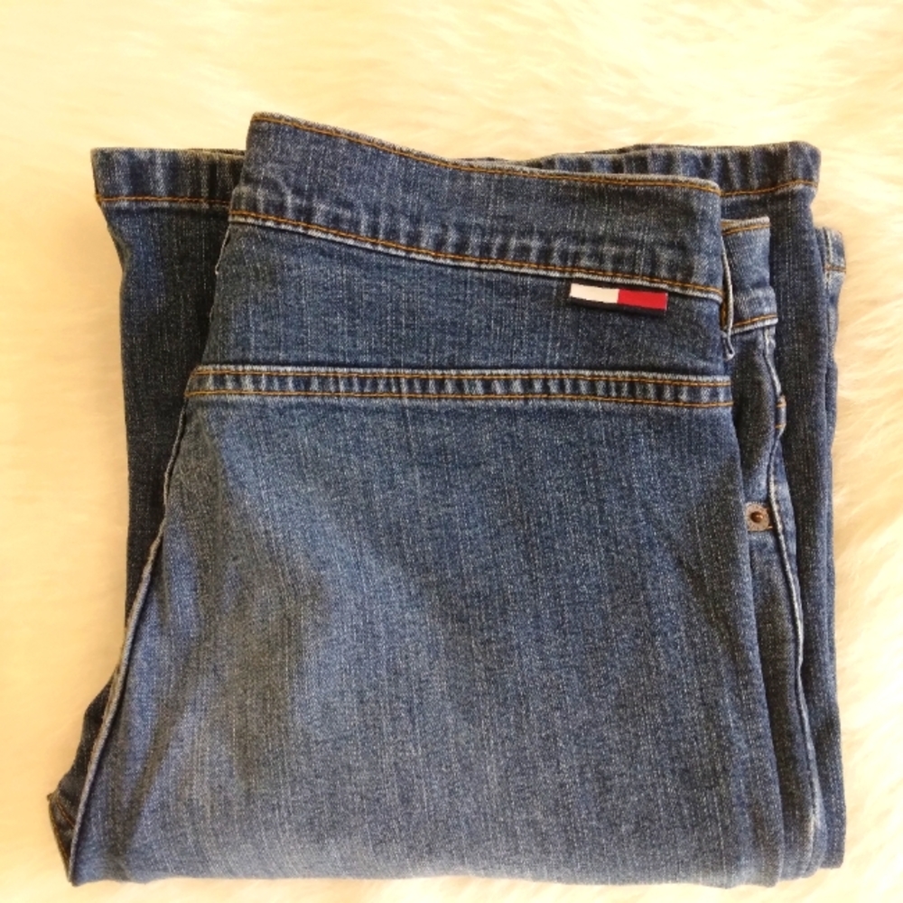 JEANS Tommy Jeans, flared legs, no rear pockets, great color